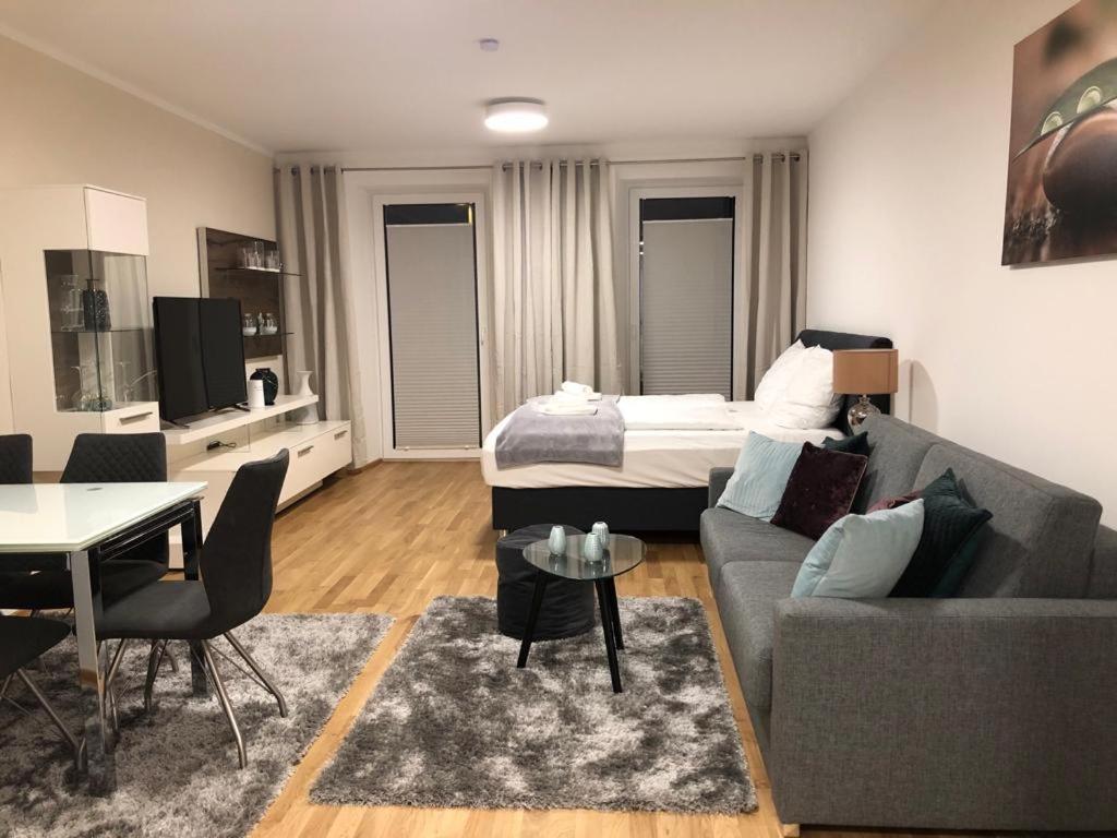 English Theater Apartment At Rathaus 维也纳 外观 照片