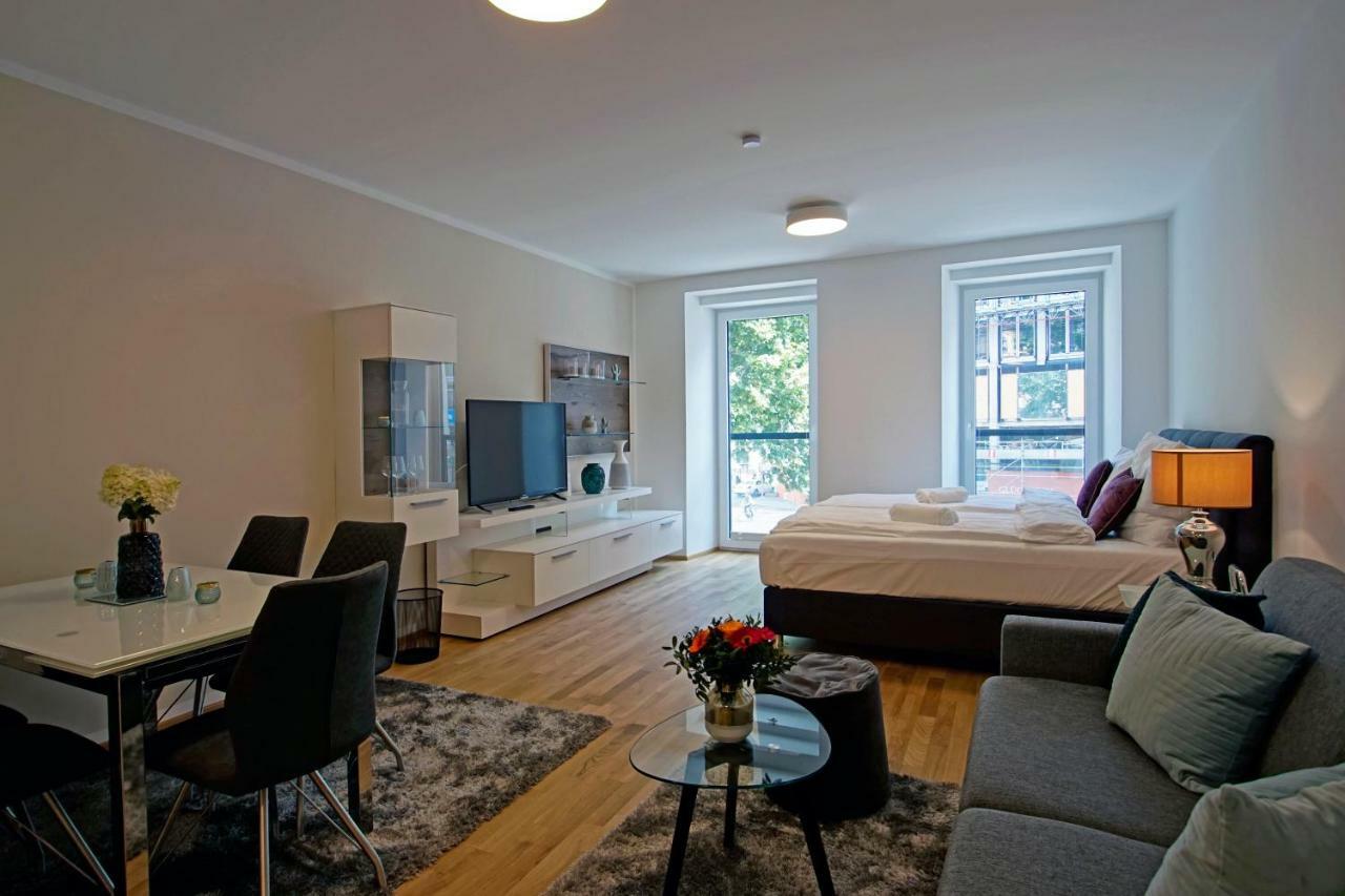 English Theater Apartment At Rathaus 维也纳 外观 照片